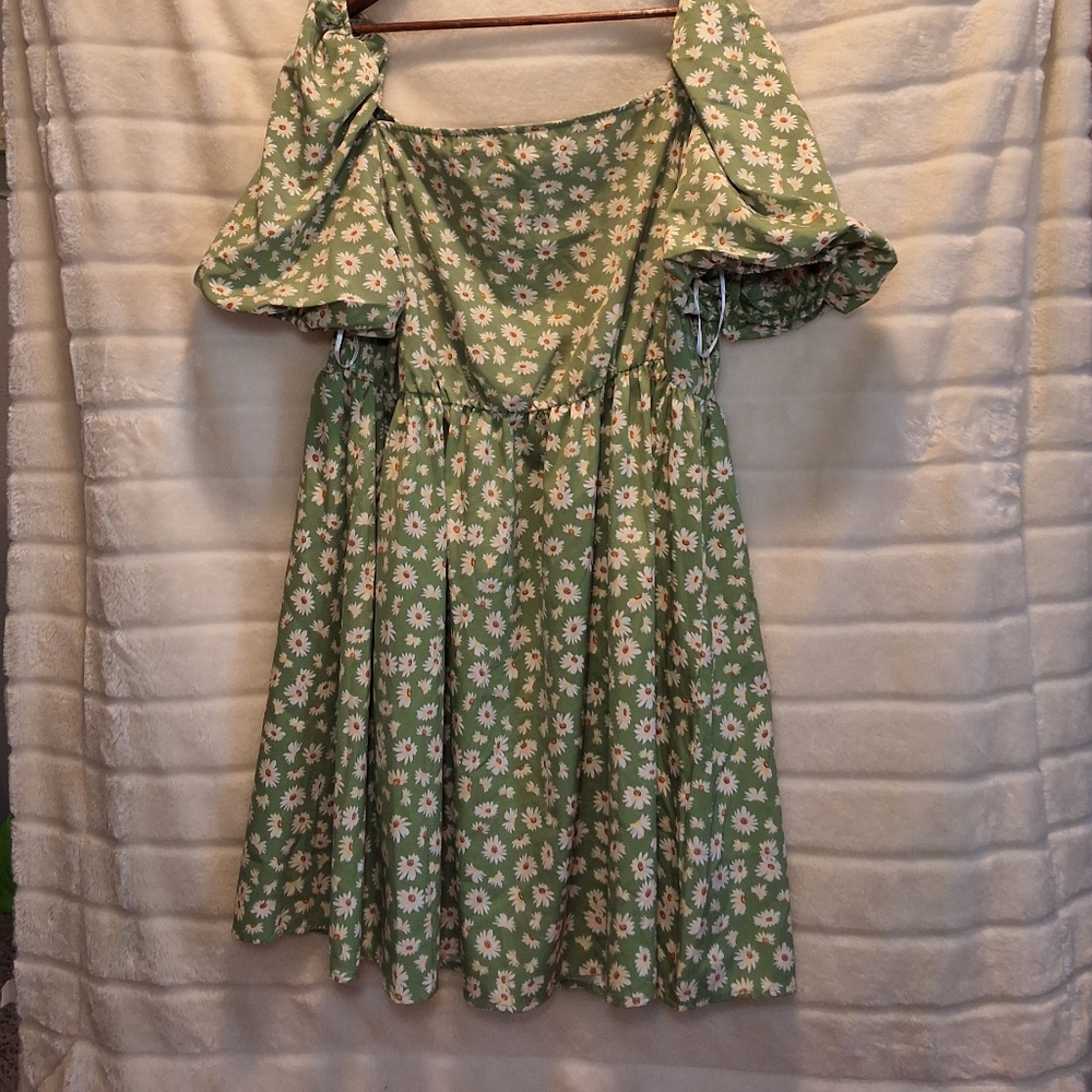 Shein Daisy Milkmaid Dress